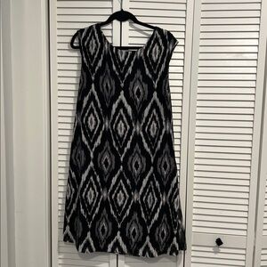 Connected Apparel Monochrome Patterned Dress
